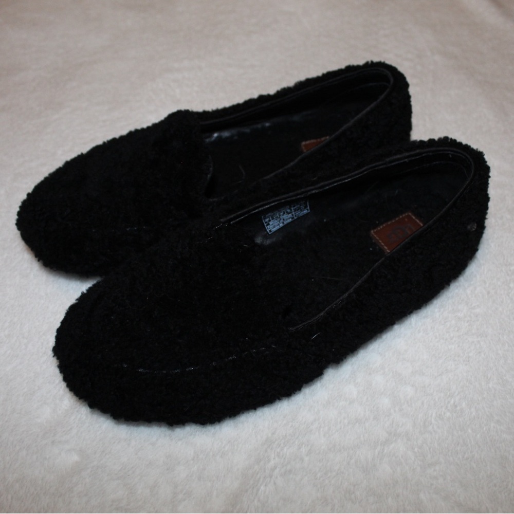 UGG Fuzzy Slippers
